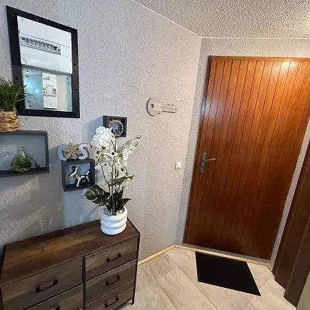 Apartman Au Pied Des Pistes Avec Acces Prive Par Son Balcon